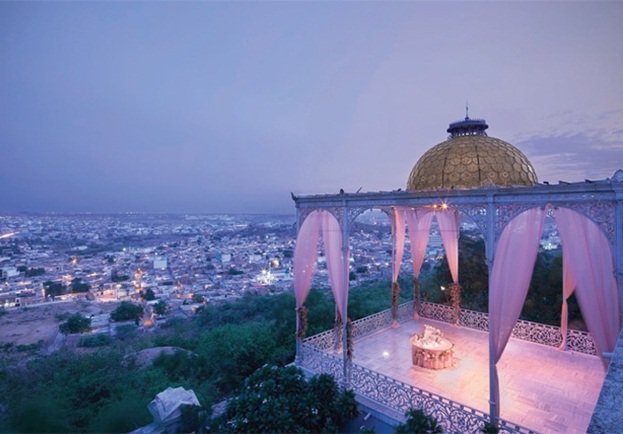 Taj-Falaknuma-Palace-Hotel-Hyderabad